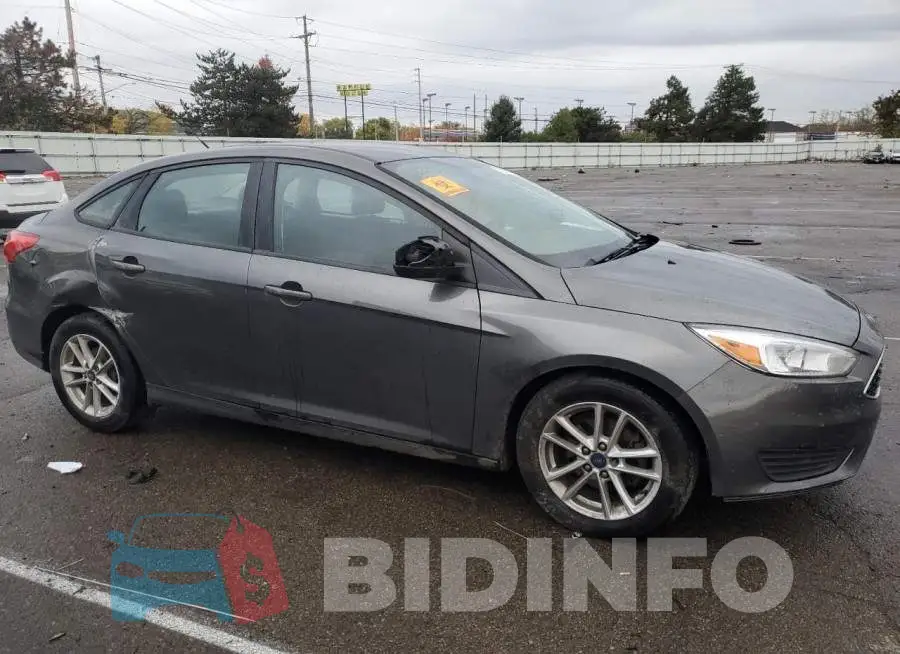 1FADP3F21GL313743 Photo# 4