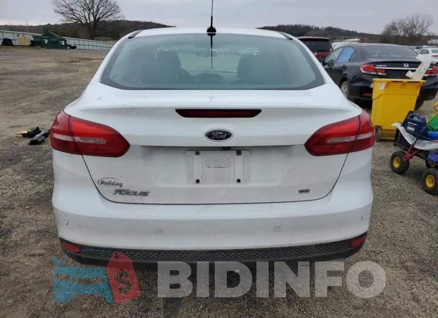 1FADP3F21GL330218 Photo# 6