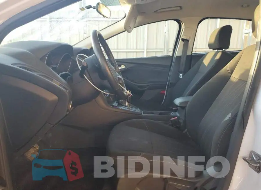 1FADP3F2XHL245122 Photo# 7