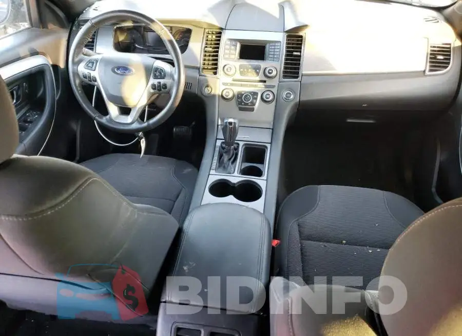 1FAHP2E81JG133289 Photo# 8