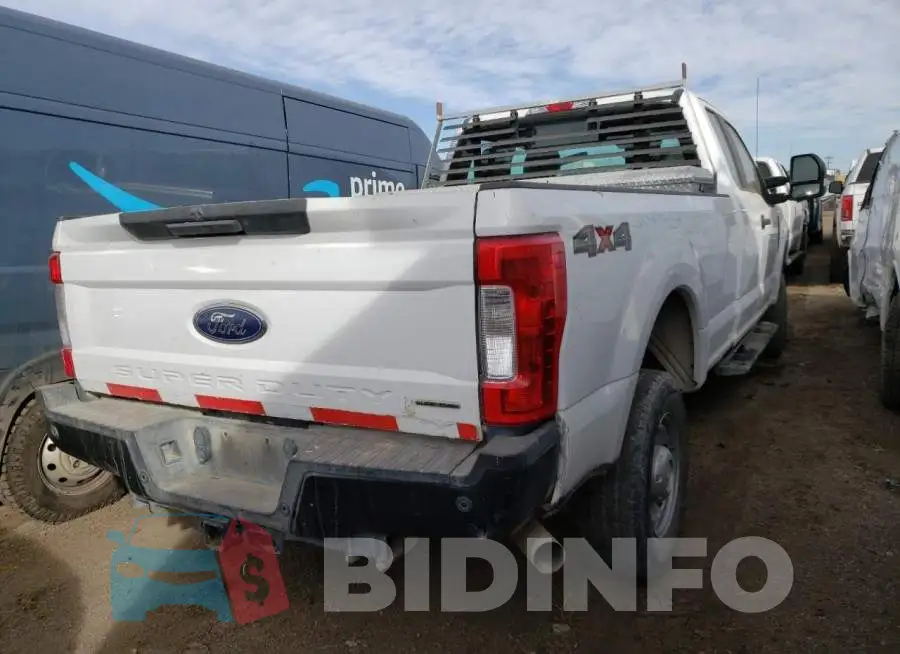 1FT7X2B60KEC41313 Photo# 3