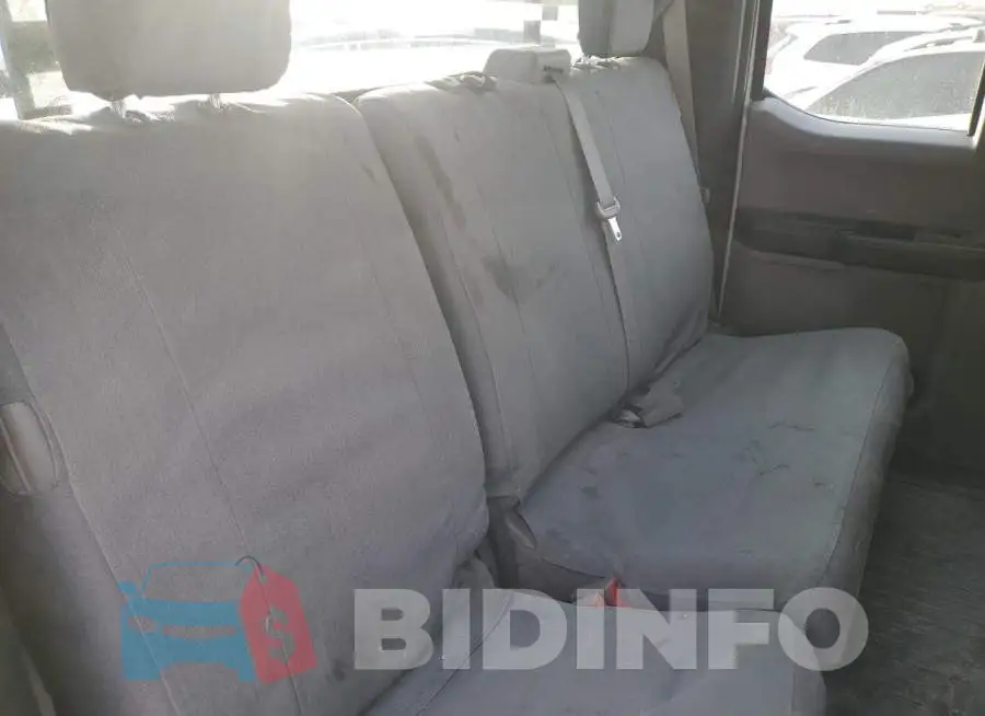 1FT7X2B60KEC41313 Photo# 10