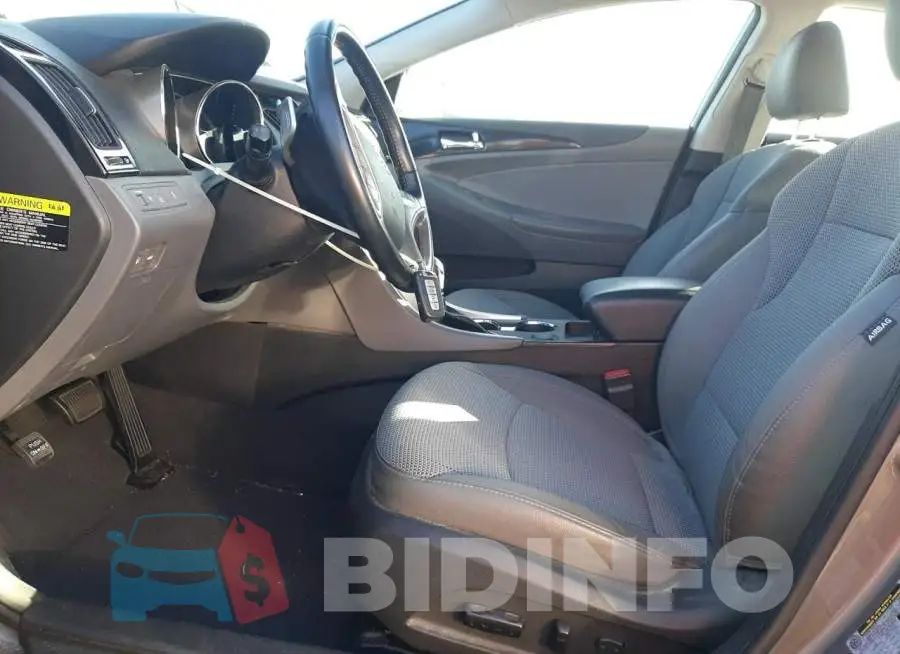 5NPEC4AC2EH875717 Photo# 7