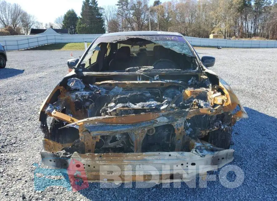 JF1VA1J62F8828501 Photo# 5