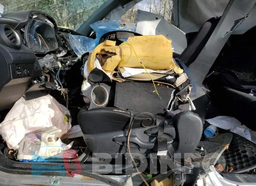 2T3BFREV8FW376997 Photo# 7