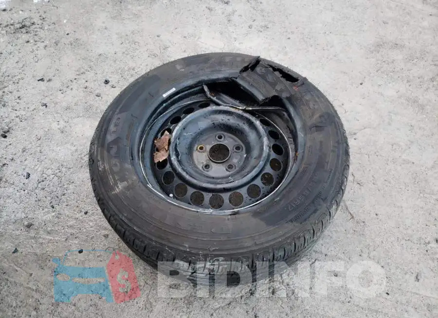 2T3F1RFV2NW325167 Photo# 13