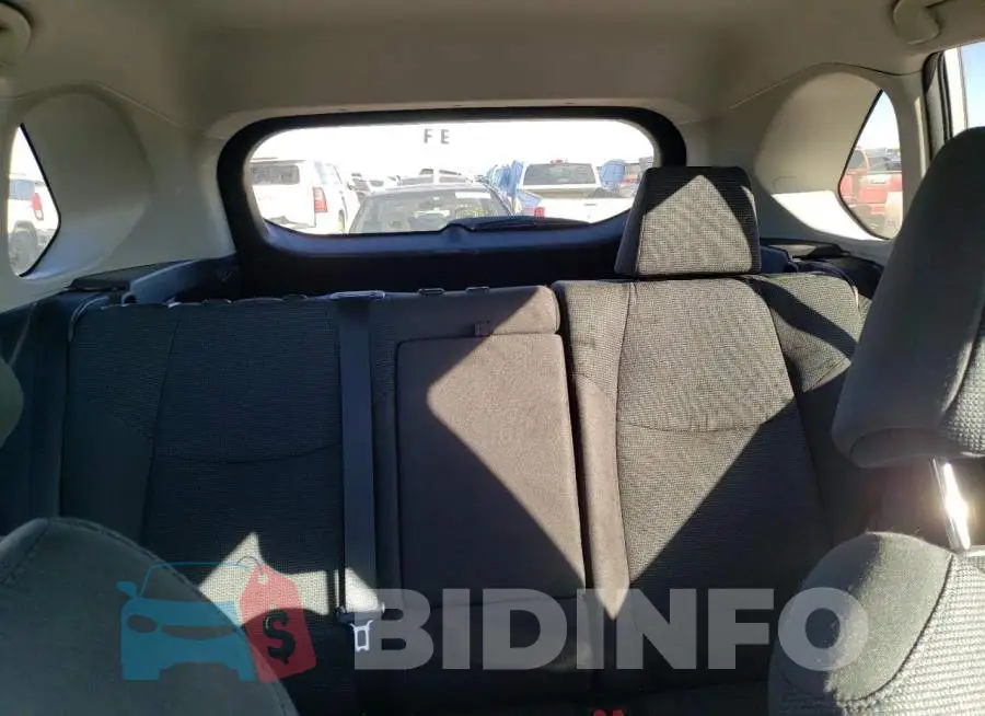 2T3F1RFV9NW320791 Photo# 10