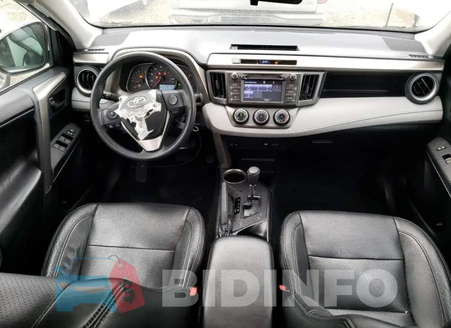 2T3ZFREV1FW180138 Photo# 8