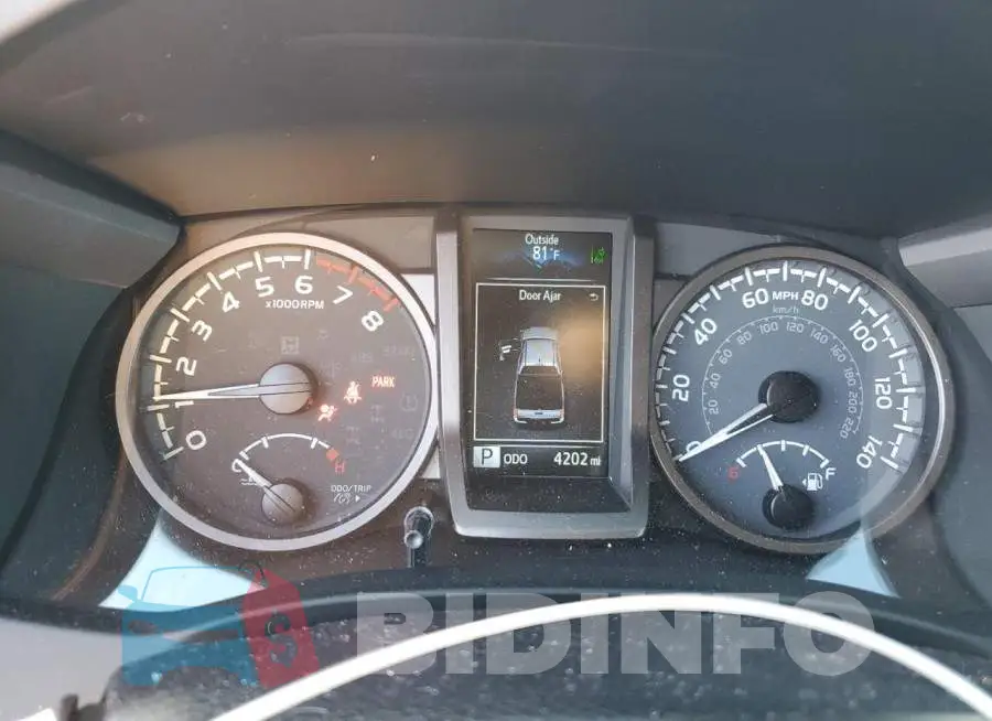 3TMCZ5AN1PM617747 Photo# 9