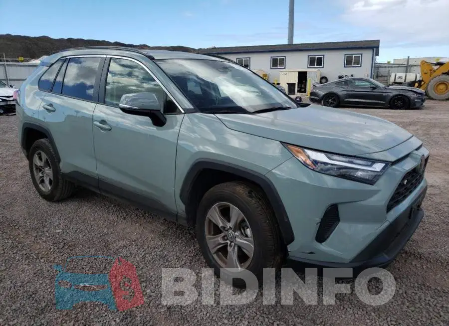 JTMW1RFV9PD104049 Photo# 4