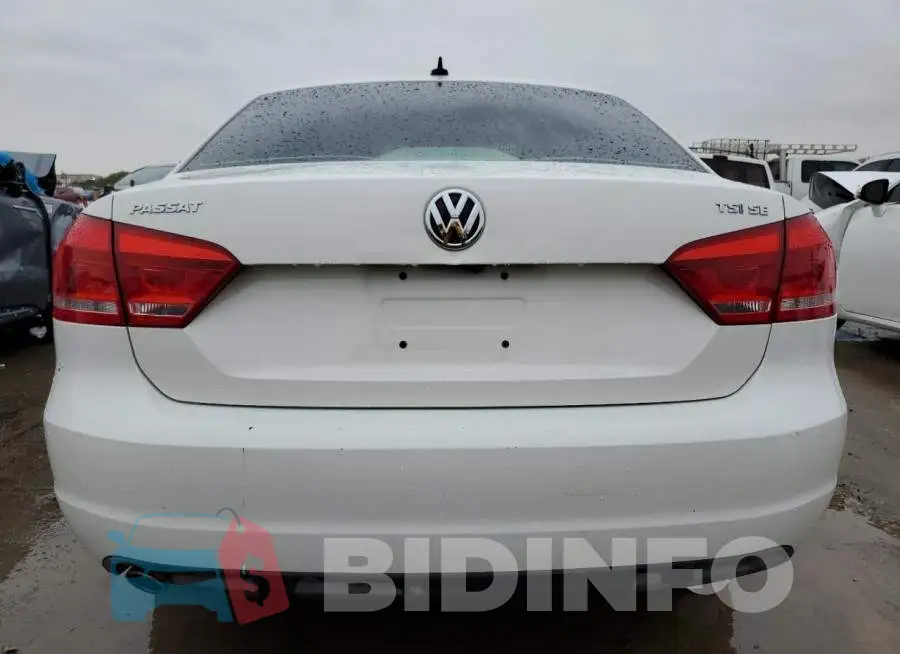 1VWBS7A33EC115229 Photo# 6