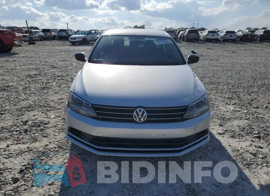 3VW267AJ7GM277157 Photo# 5