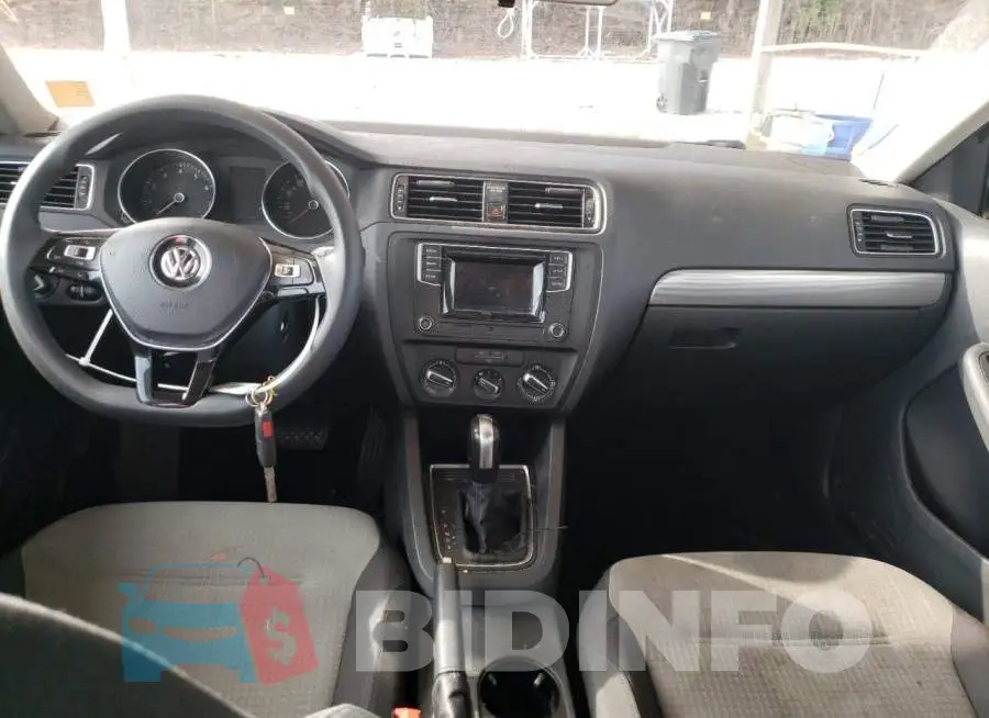 3VW2B7AJ6HM242140 Photo# 8