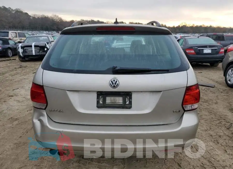 3VWPL7AJ4EM615058 Photo# 6