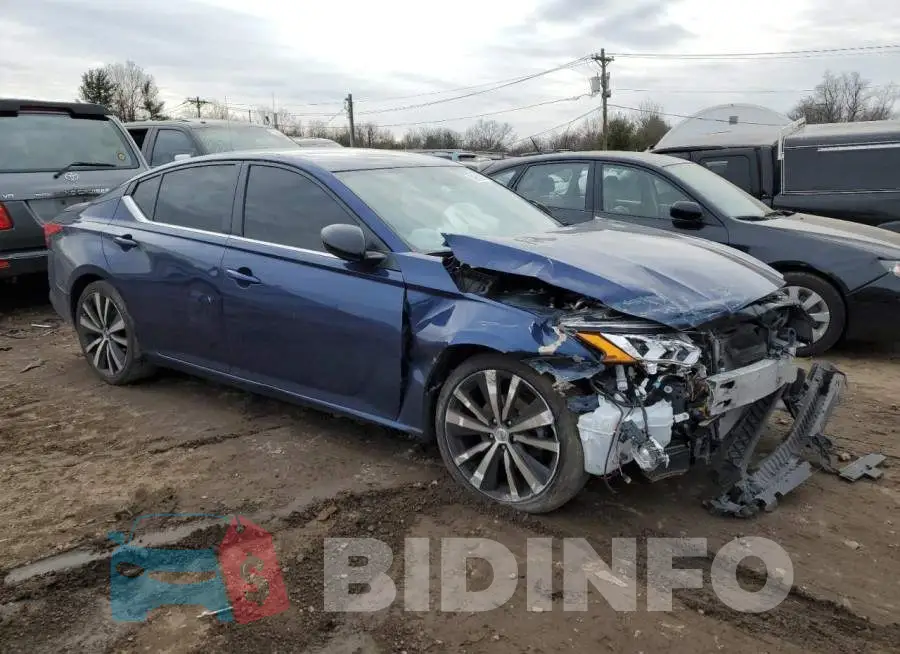 1N4BL4CV2LC180945 Photo# 4