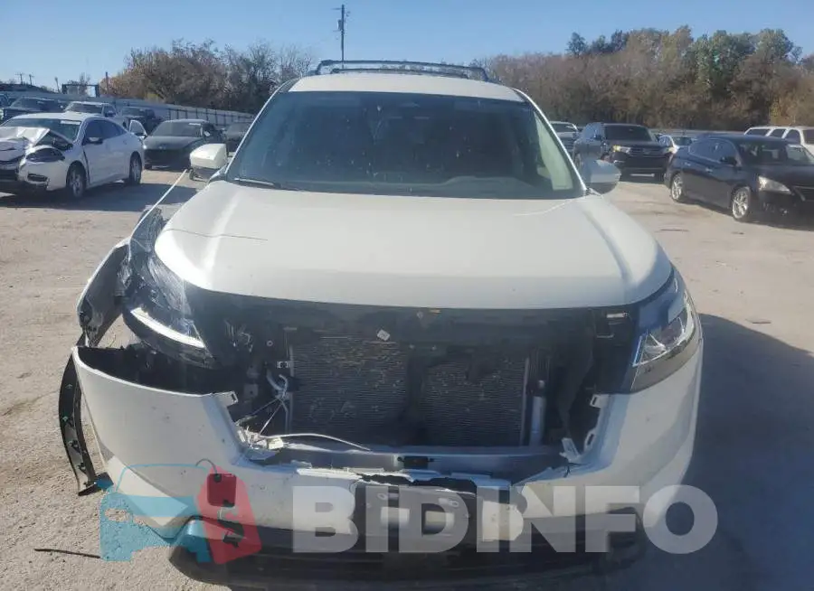 5N1DR3BA5NC236742 Photo# 5