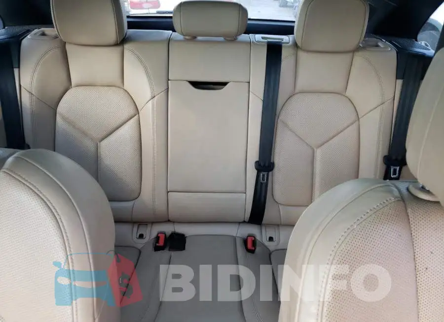 WP1AB2A54LLB30322 Photo# 10