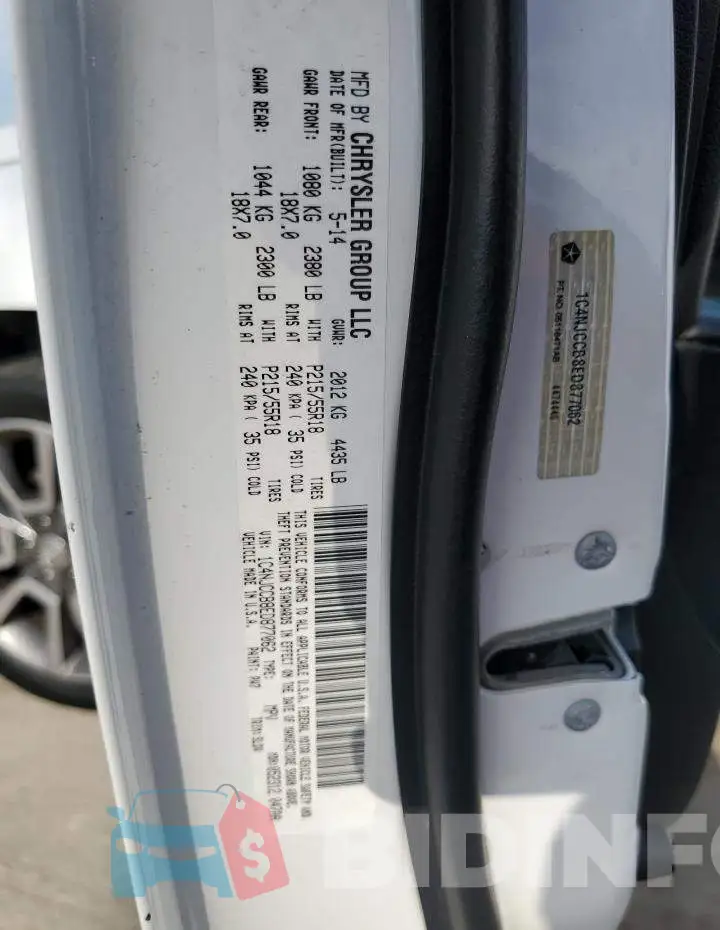 1C4NJCCB8ED877062 Photo# 13