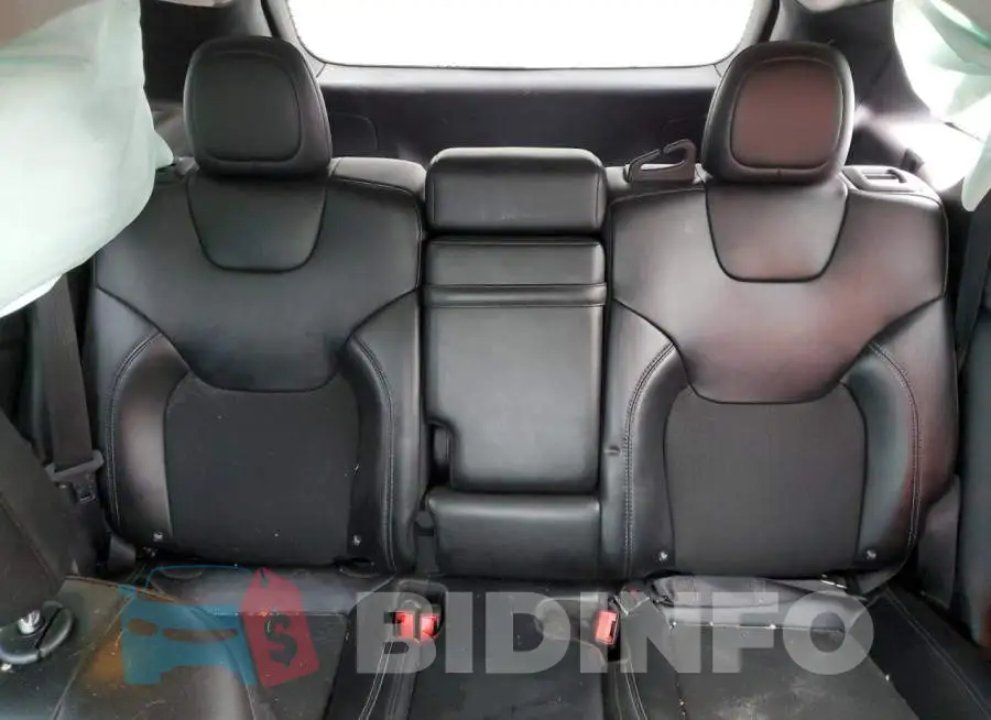 1C4PJLLX2KD111473 Photo# 10