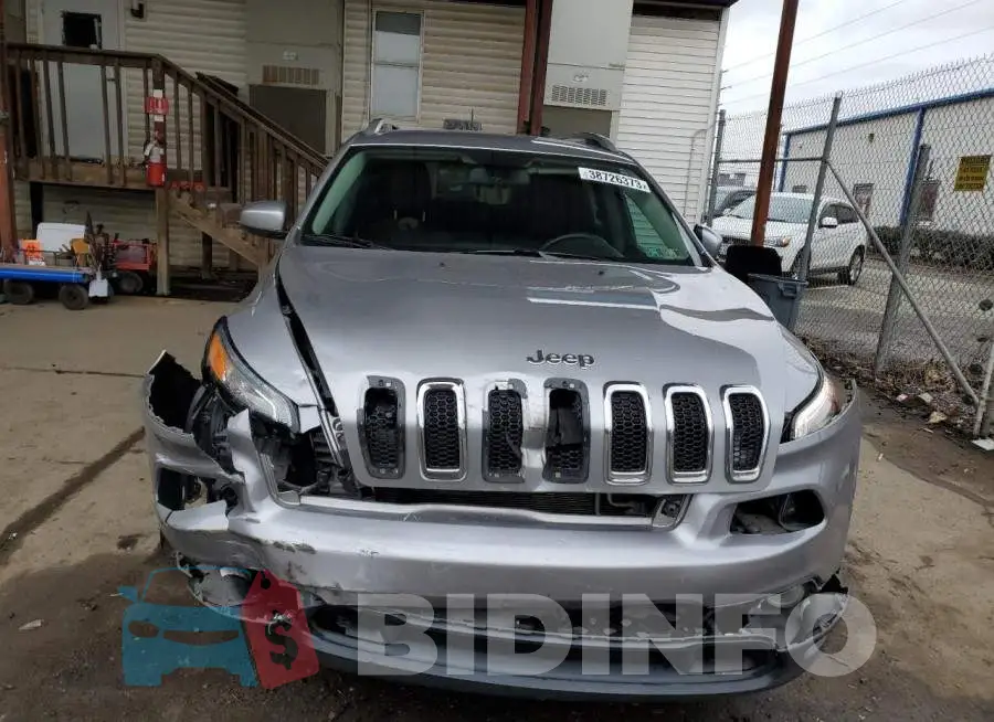 1C4PJMCB0HD227094 Photo# 5