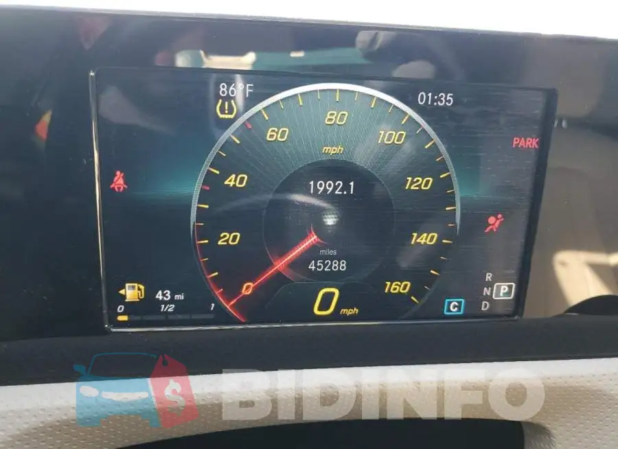 WDD3G4EB9KW017105 Photo# 9