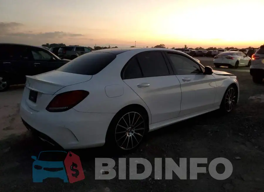 WDDWF8DB1LR564717 Photo# 3