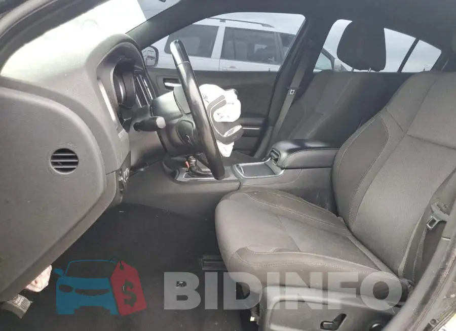 2C3CDXBGXKH700132 Photo# 7
