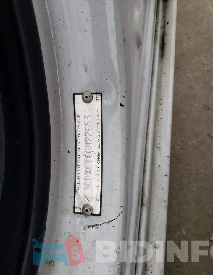 2C3CDXCT6GH226537 Photo# 12