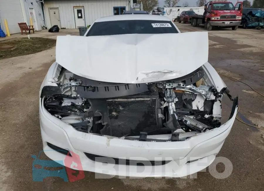 2C3CDXHG7HH514726 Photo# 5