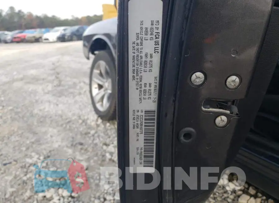 2C3CDZAG8KH687376 Photo# 13