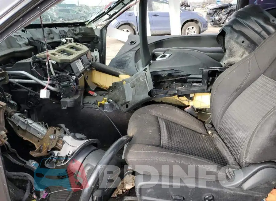 2C3CDZBT4JH130927 Photo# 7