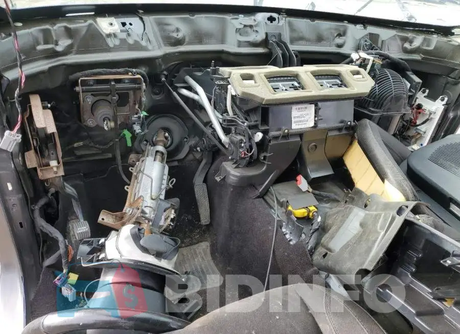 2C3CDZBT4JH130927 Photo# 8