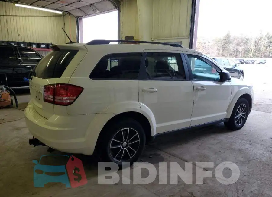 3C4PDCAB9HT601278 Photo# 3