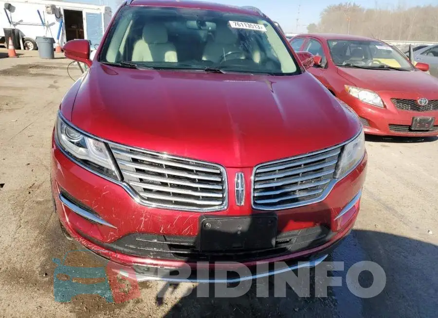 5LMCJ1C9XHUL62327 Photo# 5