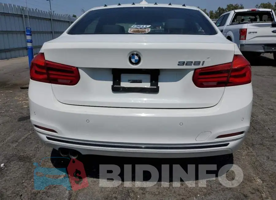 WBA8E9G54GNT85745 Photo# 6