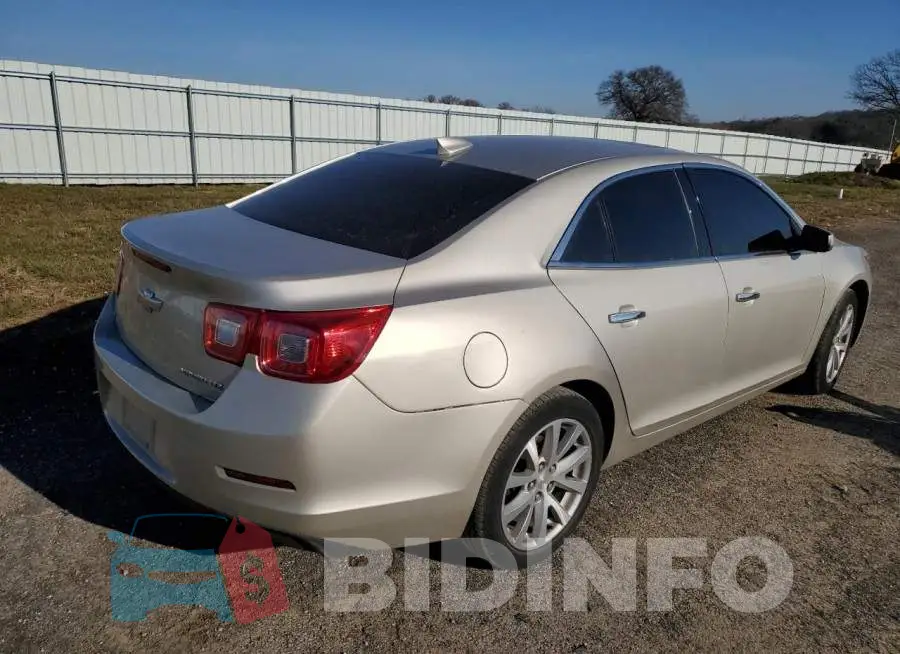 1G11F5SLXFF164524 Photo# 3