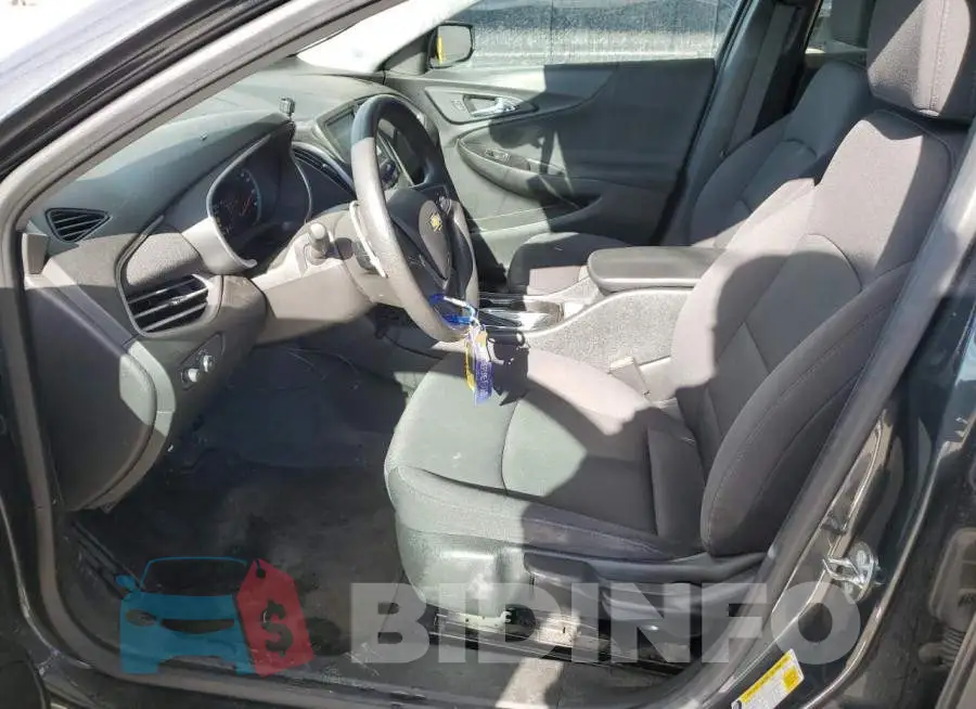 1G1ZB5ST9HF258637 Photo# 7