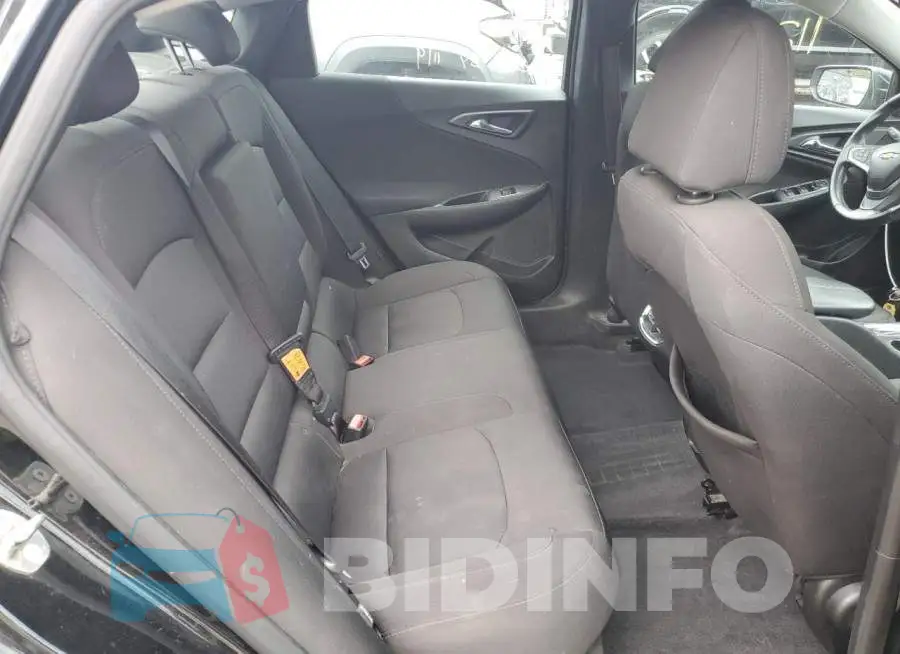 1G1ZD5ST1JF208735 Photo# 10