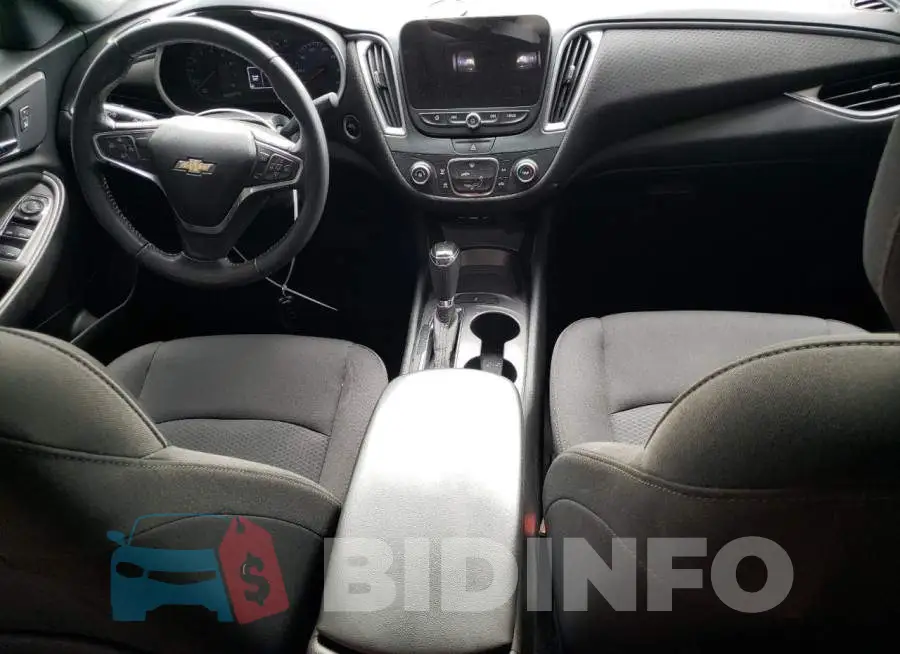 1G1ZG5ST3KF220670 Photo# 8