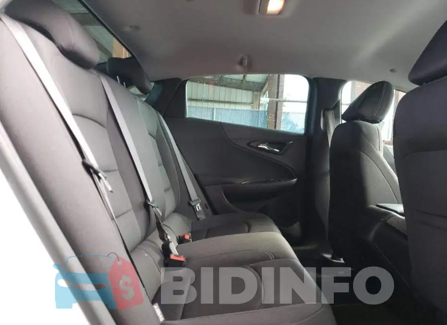 1G1ZG5ST3KF220670 Photo# 10