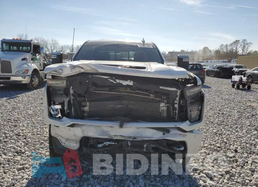 1GC4YVEY8NF240701 Photo# 5