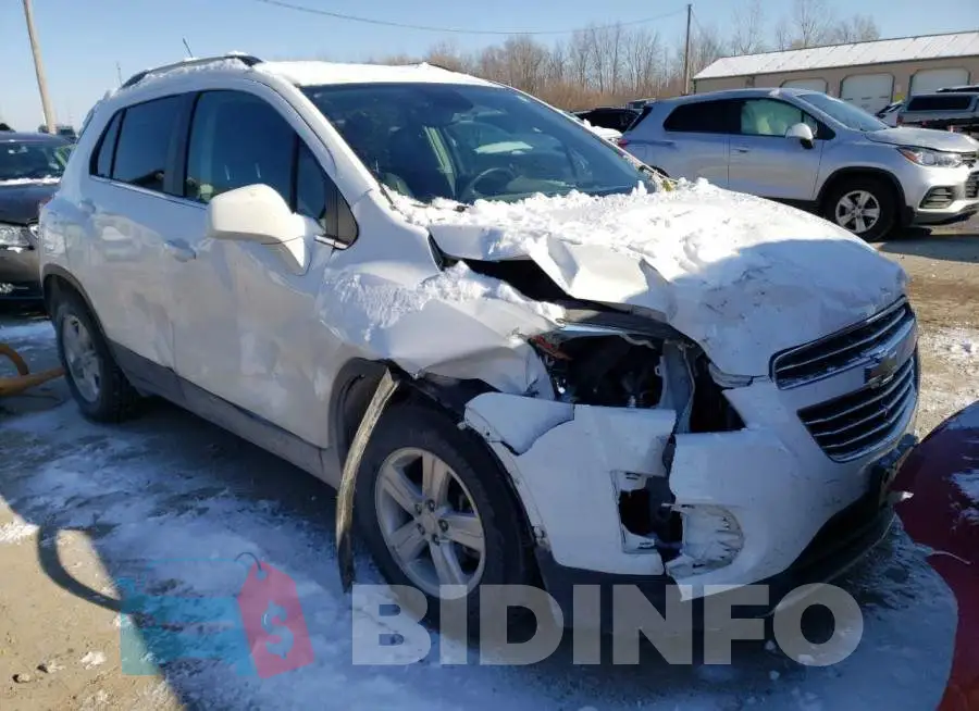 3GNCJLSB6GL256478 Photo# 4