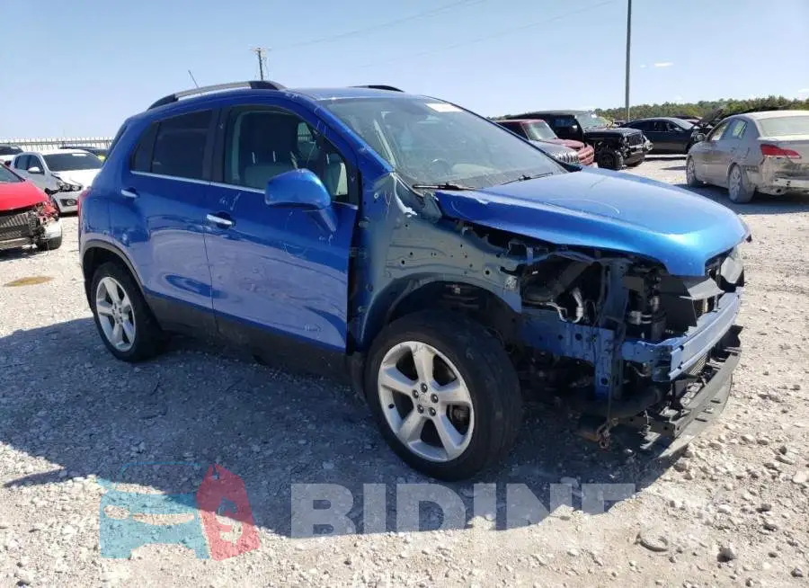 KL7CJTSB1FB002957 Photo# 4