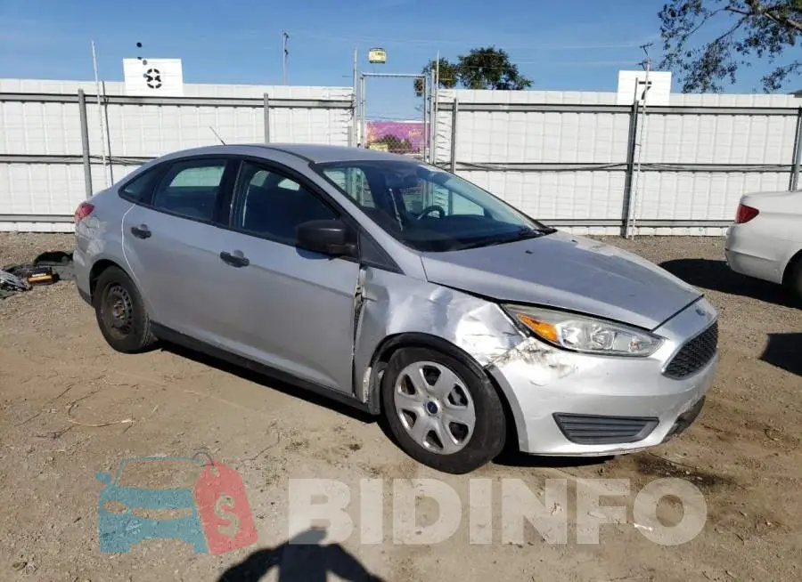 1FADP3E20GL289369 Photo# 4