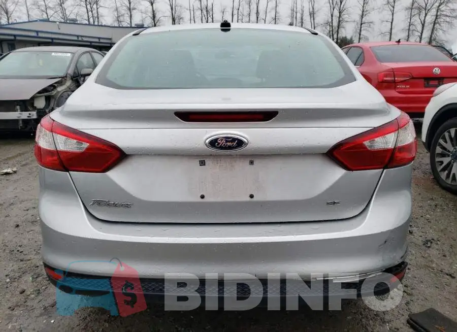 1FADP3F20EL105883 Photo# 6