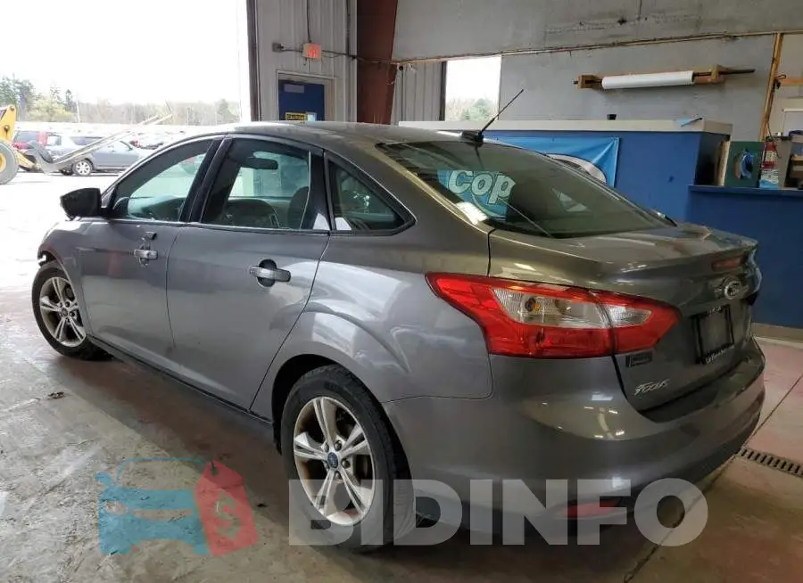 1FADP3F24EL125652 Photo# 2