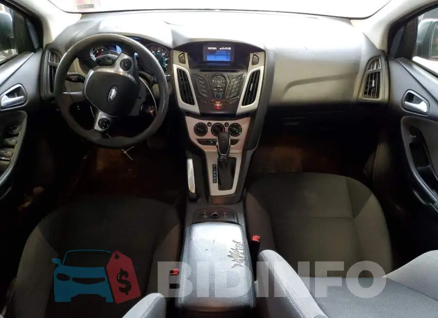 1FADP3F24EL125652 Photo# 8