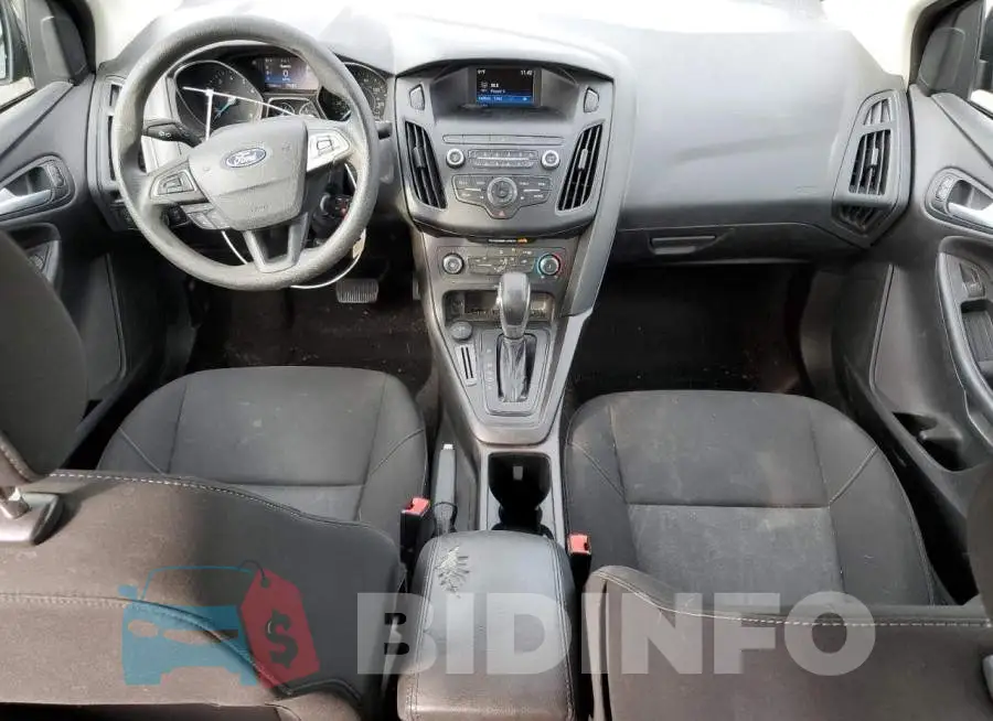 1FADP3F29JL239737 Photo# 8