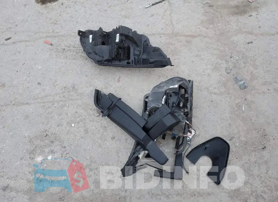 1FM5K7D80JGC70276 Photo# 13