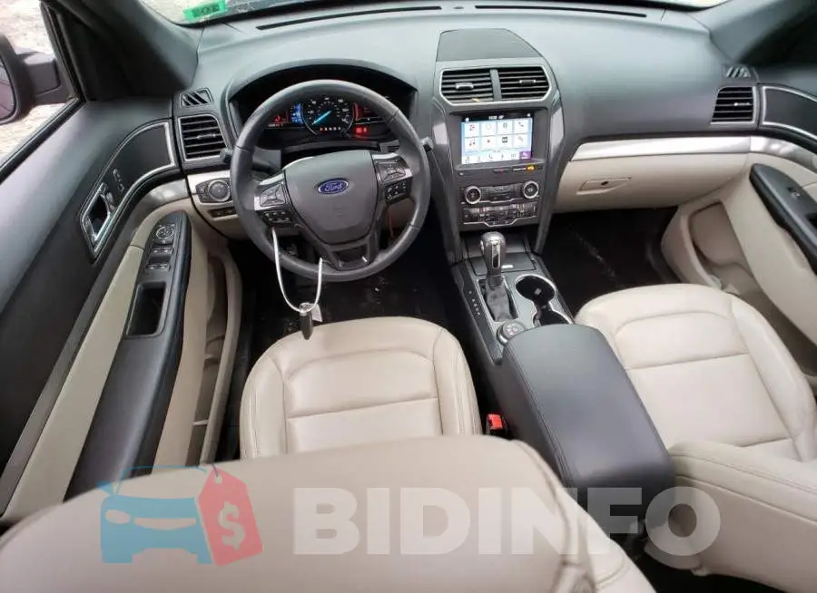 1FM5K8D89KGB01073 Photo# 8